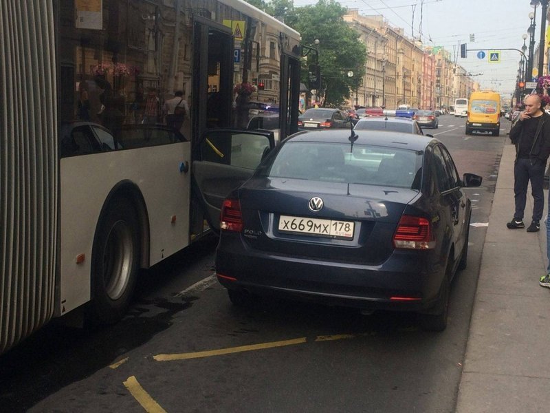 Бывают в жизни огорчения