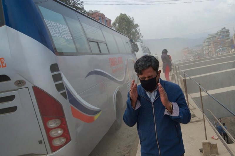 Пригородные дороги Катманду - настоящий ад