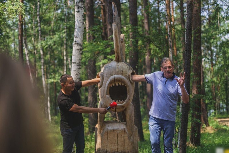 Деревянное «Лукоморье» на Байкале