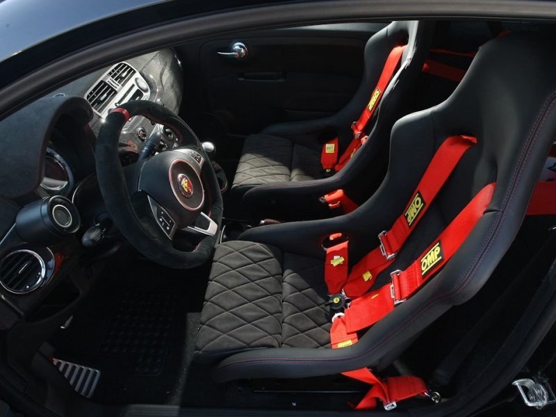 Милые крайности: как Romeo Ferraris дорабатывает Fiat 500