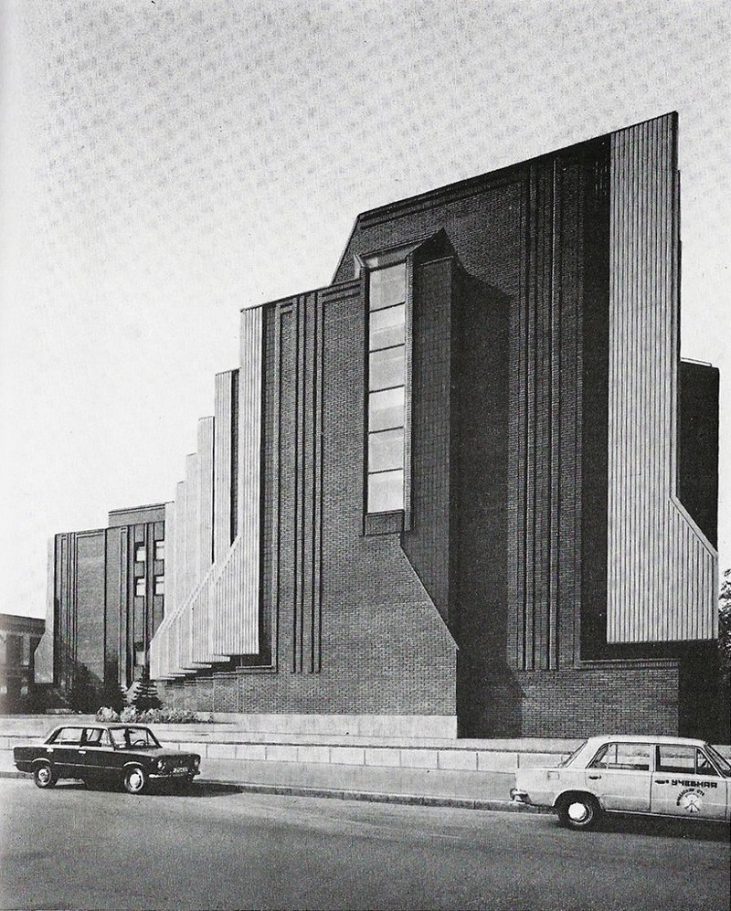 Советская фаллическая архитектура, способная обрадовать дедушку Фрейда