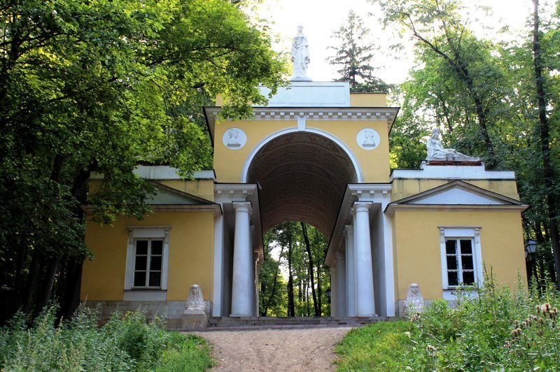 Парк "Царицыно" или летние прогулки по музею-заповеднику