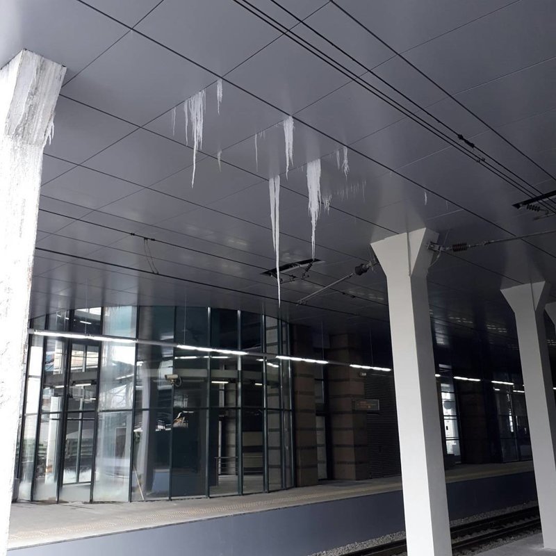 11. Ладожский вокзал в СПБ - самое безопасное место зимой