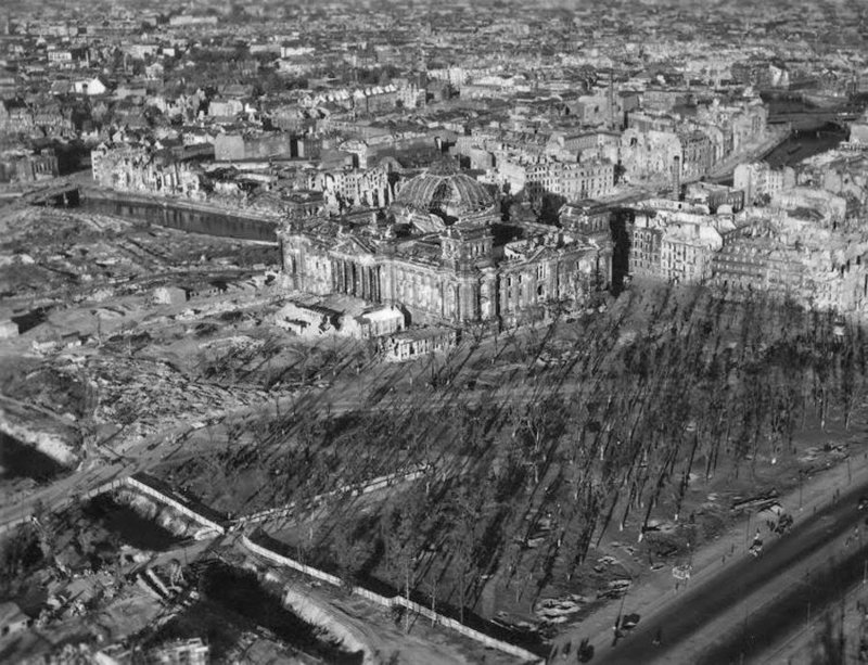 20+ фотографий, показывающих насколько сильно был разрушен Берлин после войны