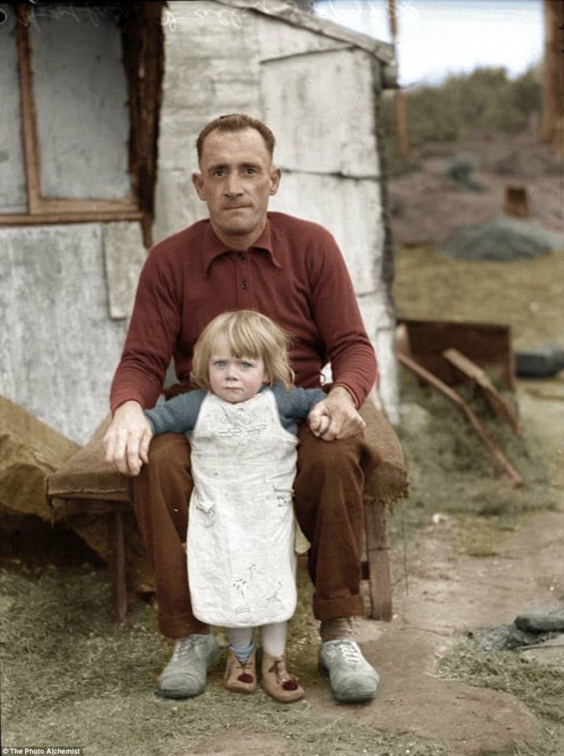 Отец и дочь. Хэппи Волли, приют для безработных, Сидней, 1932 г.