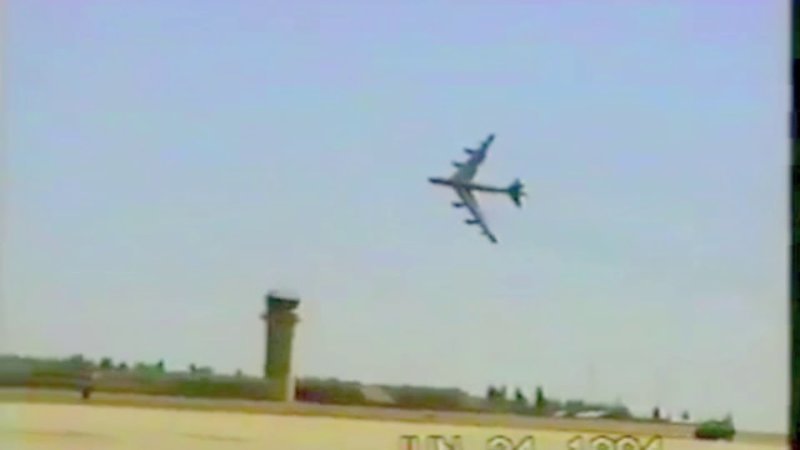 Катастрофа B-52 на авиабазе Фэйрчайлд