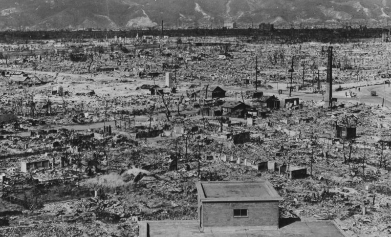Бомба, потрясшая мир. Что СМИ писали о бомбардировке Хиросимы