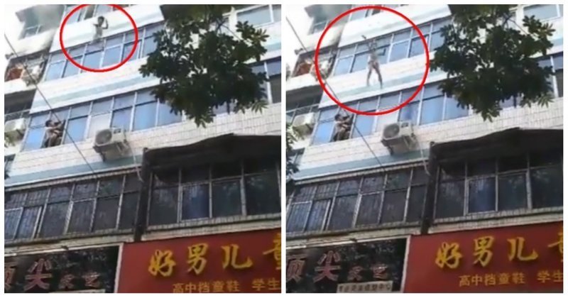 Прохожие поймали двух детей, выброшенных из окна горящей квартиры на пятом этаже