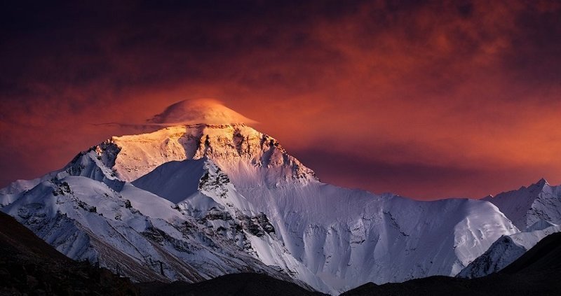 Гора Эверест - это "фекальная бомба с часовым механизмом"