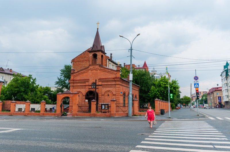 Приход Римско-Католической Церкви святого Праведного Иосифа, пересечение улиц Ленина и Перекопской