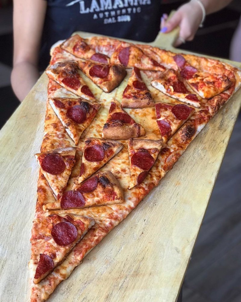 Пицца в квадрате