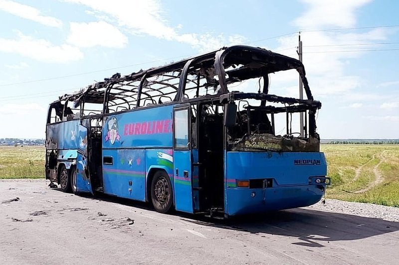 Казахстанец спас полсотни человек из горящего автобуса в России