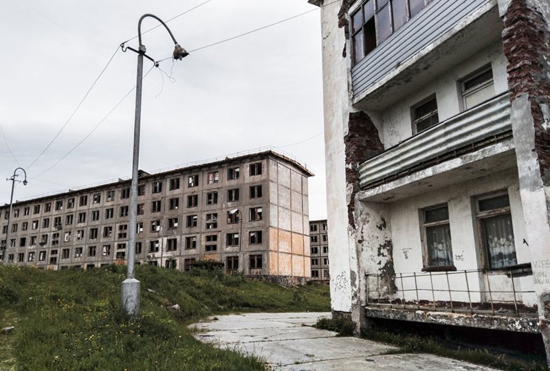 Заброшенные панельные дома в Мурманске
