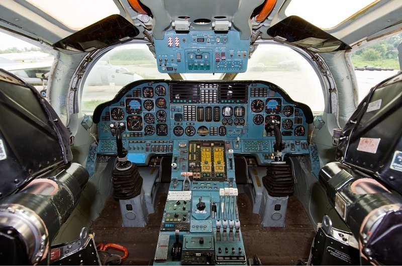 Сложнейшая дозаправка «ядерного лебедя» Ту-160: кадры из воздушного танкера