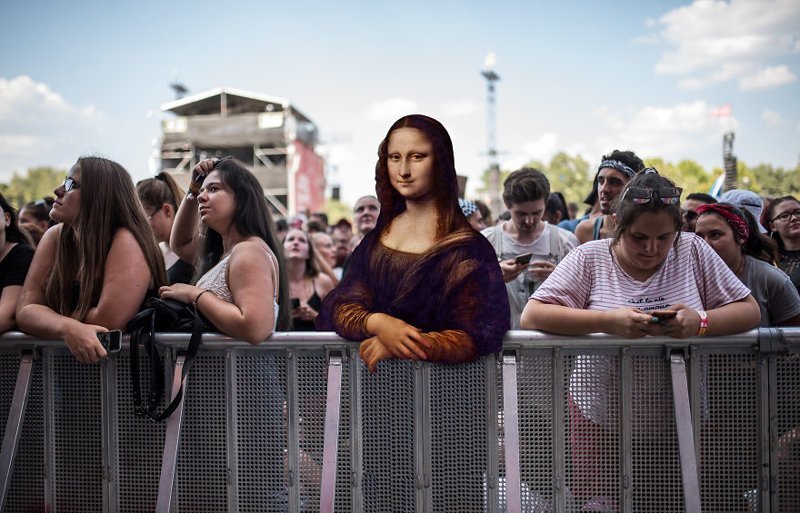 Леонардо Да Винчи "Мона Лиза" (1503-19)