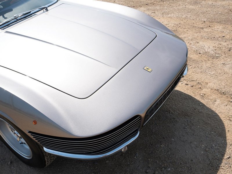 В продаже Ferrari 330 GT 2+2 Shooting Brake 1965, принадлежавшая британскому певцу