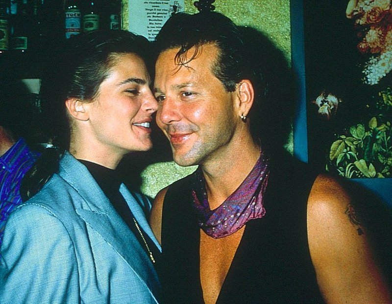 Каннский кинофестиваль 1989 года Актриса Терри Фаррелл с Микки Рурком