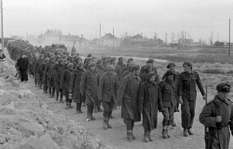 Стройки силами военнопленных  - как жили и что делали пленные фашисты