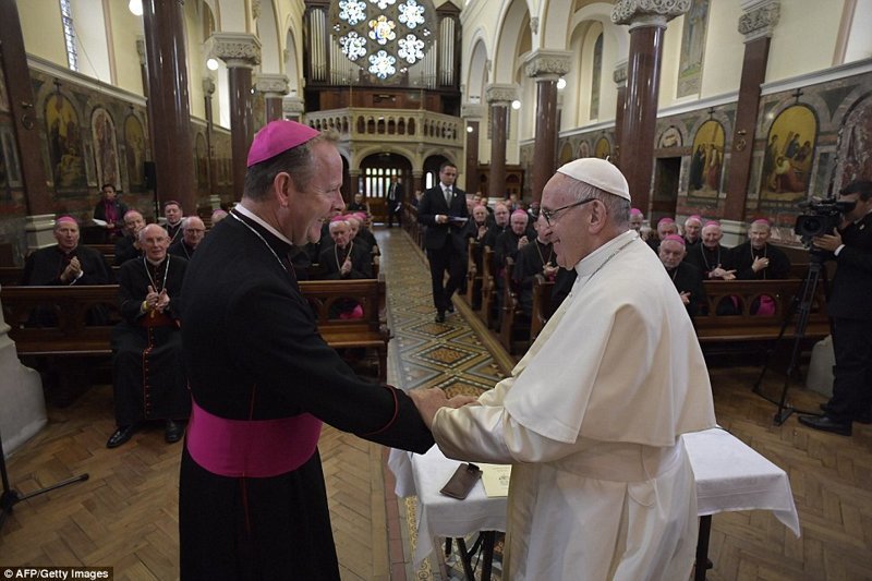 В ходе визита Франциск встретился с ирландскими священниками