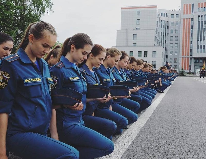 Девушки МЧС России - самые красивые спасатели в мире!