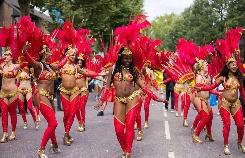 Карнавал в Ноттинг-Хилле 2018: самый грандиозный уличный фестиваль Европы в фотографиях
