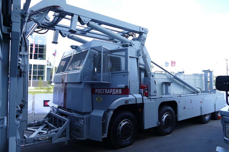 Повышения пенсионного возраста для людей в погонах... Не будет
