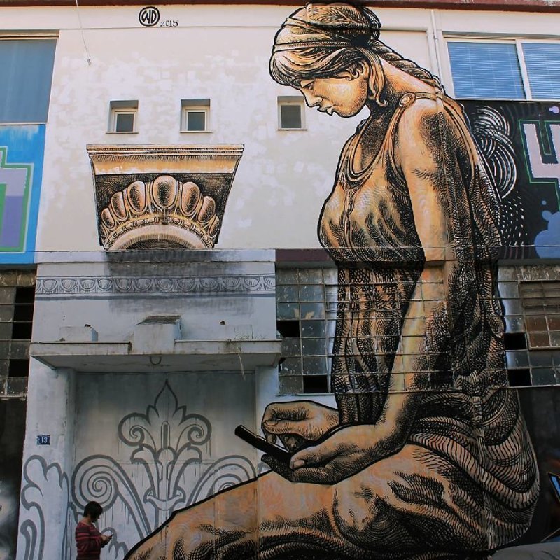 Впечатляющие работы художника, превращающего стены зданий Европы в произведения искусства
