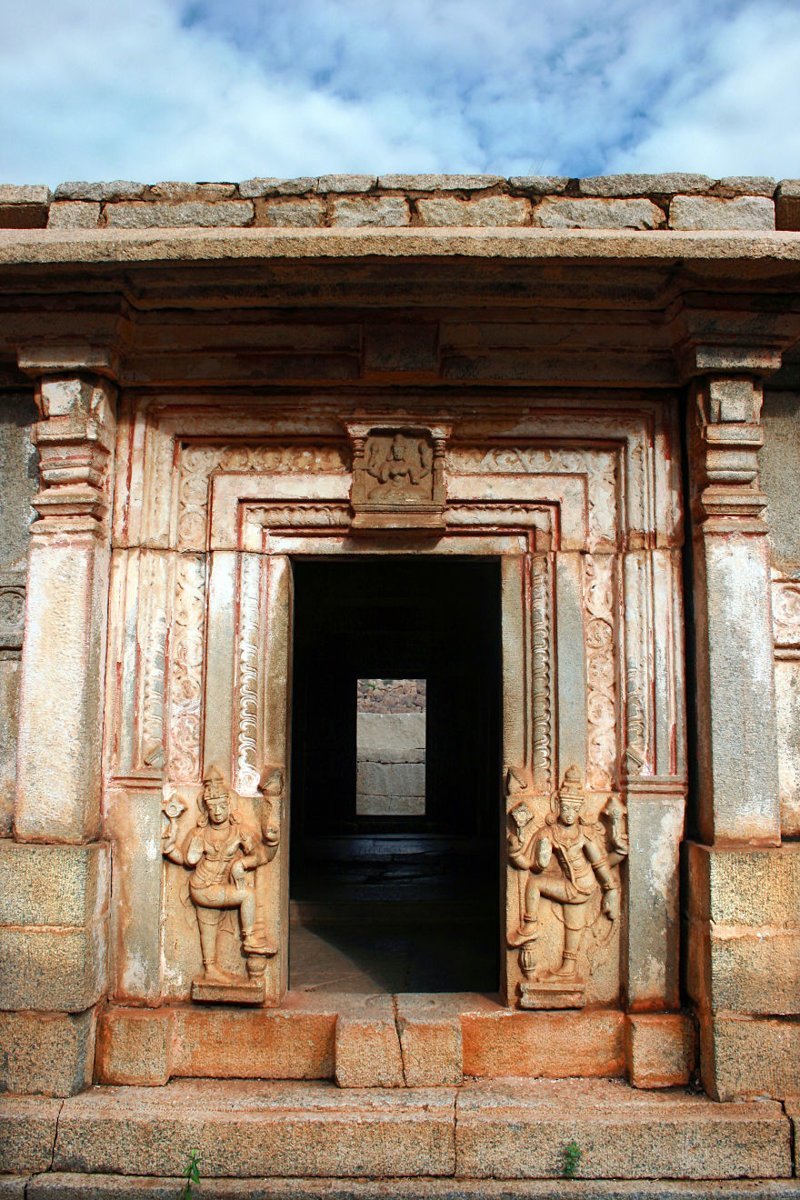 24. Древний город Виджаянагара, бывшая столица одноименного королевства. Хампи, штат Карнатака, Индия