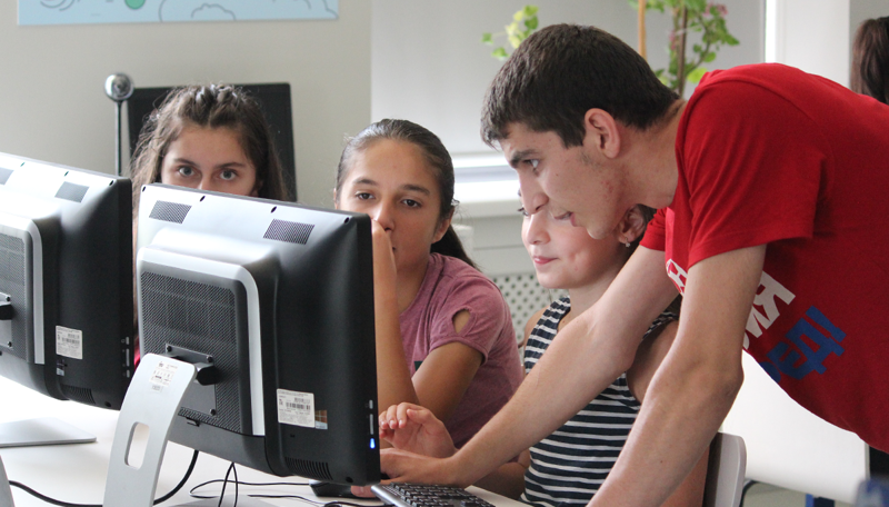 Как на Кавказе обогнали будущее и помогли детям полюбить учебу
