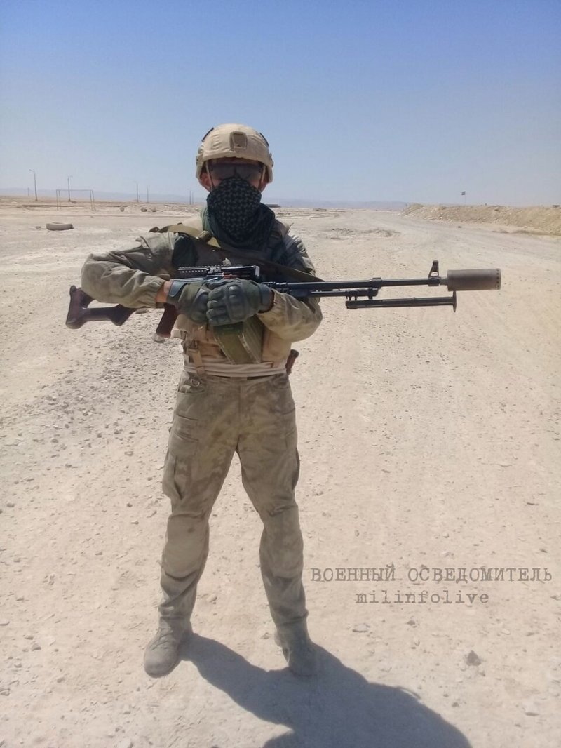 Военнослужащий ОБрСпН ГУ (ГРУ) в Сирии. 