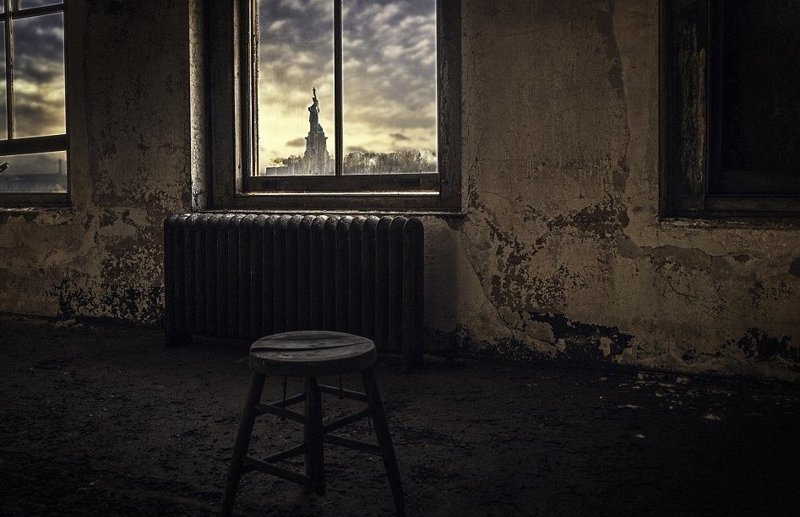 Фотограф раскрывает темную сторону Нью-Йорка