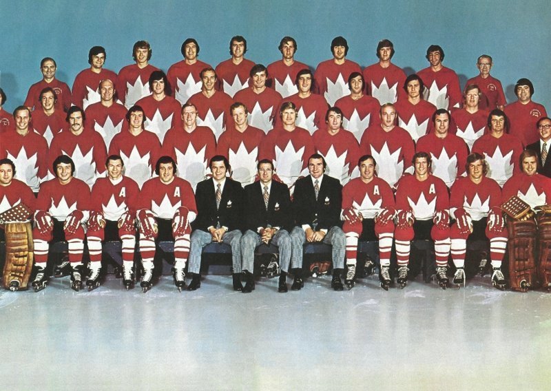 Победа сборной СССР по хоккею с шайбой над сборной Канады