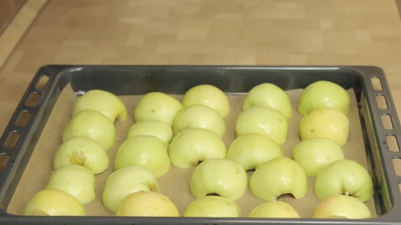 Заготовка яблочного пюре для зефира. Простой рецепт