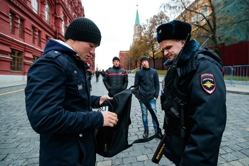 Зачем России столько полиции