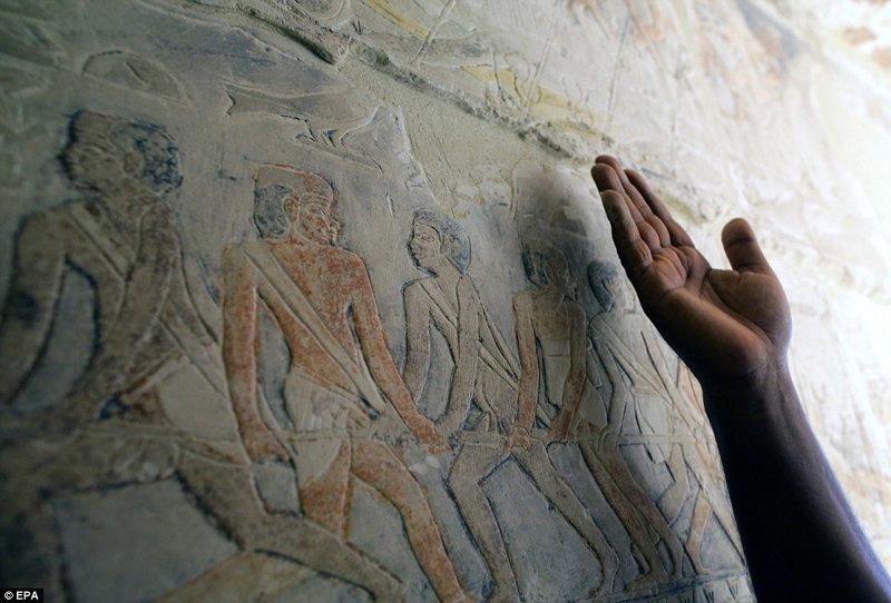 Реставрацией занимались специалисты Министерства по делам древностей Египта