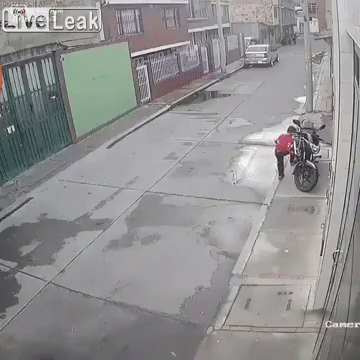 Не оставляйте детей без присмотра