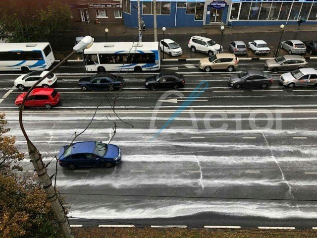 Дорожная разметка в Белгороде не пережила дождь