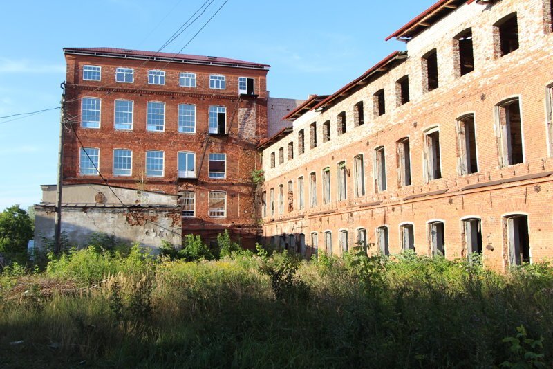 Льнопрядильная фабрика , закрыта в 2000-е