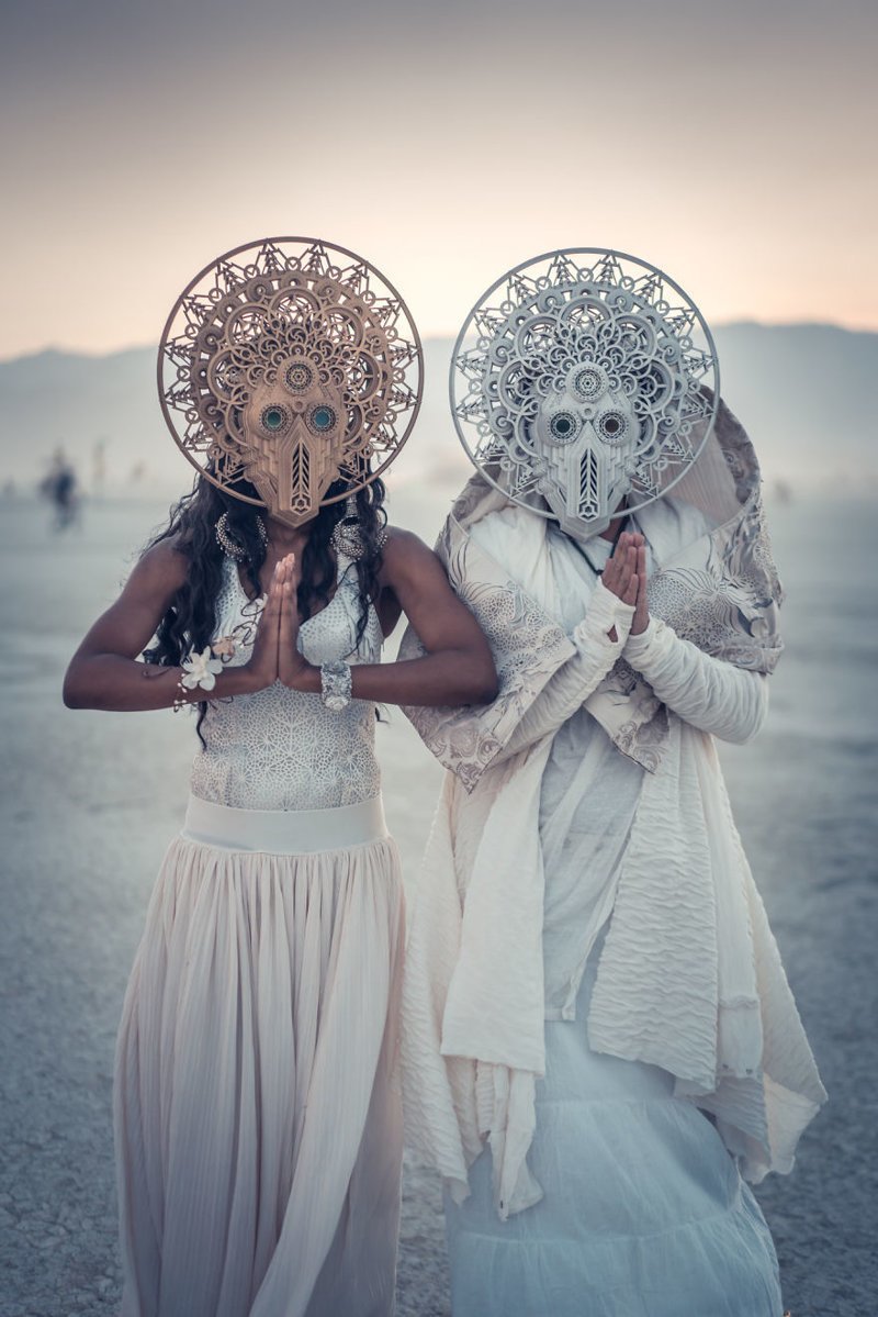 Потрясающие маски невесты и жениха от Dan Schaub Designs