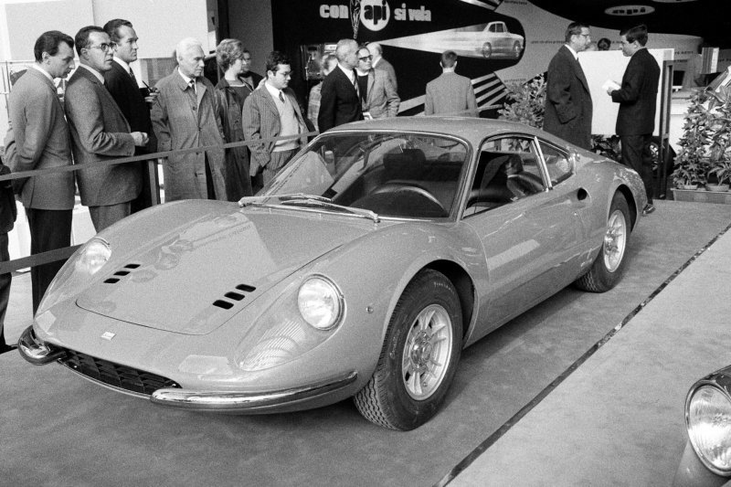 Dino 206 GT на автосалоне в Турине. 1967 год.