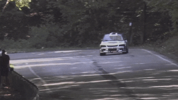 Подборка автомобильных гифок