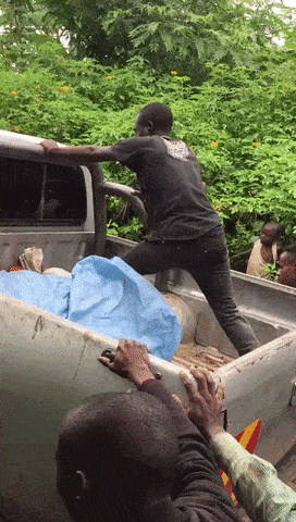 Подборка автомобильных гифок