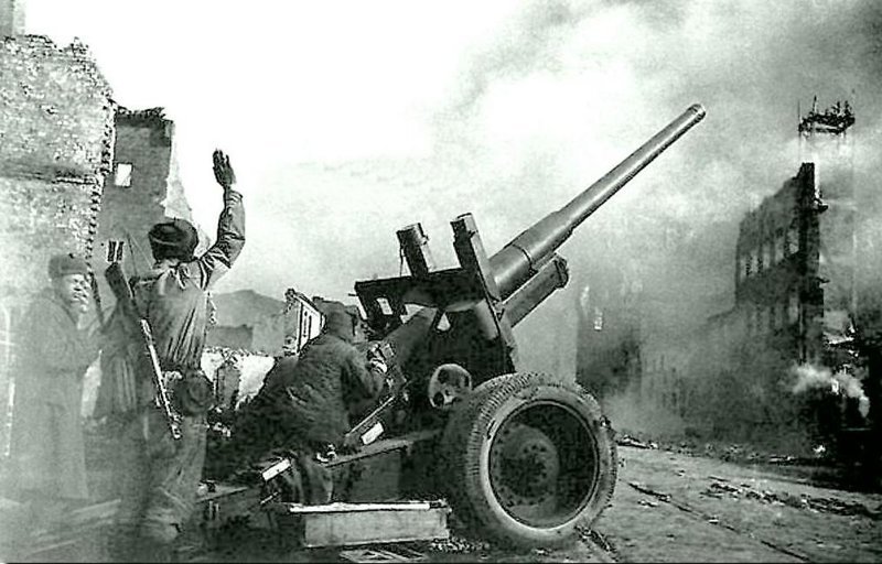 22. Стреляет советское оружие. 1945