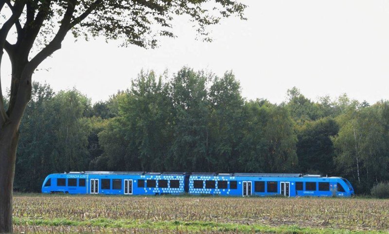 Еще осенью прошлого года компания Alstom объявила, что к 2021 году запустит в Германии 14 водородных поездов Coradia iLint.