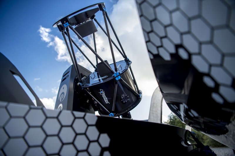Nissan Navara Dark Sky: обсерватория на колесах с телескопом