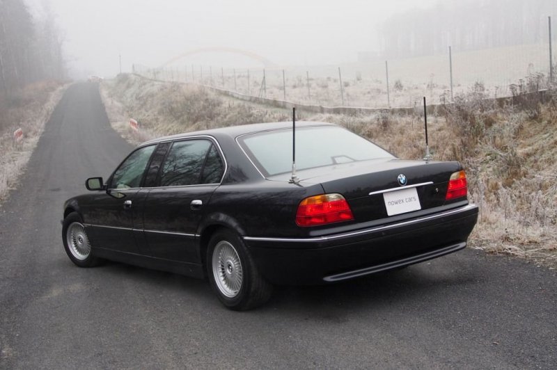 BMW L7 E38 2001: Привет от Японских Боссов