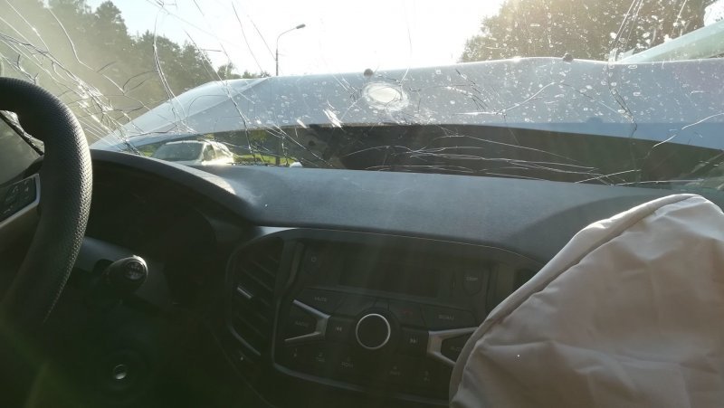 Авария дня. Лобовое столкновение автомобилей в Минске