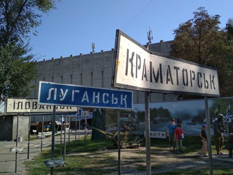 Больной не может излечить больного