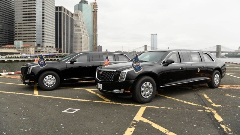 Трамп на новом лимузине проехал по нью-йоркским улицам