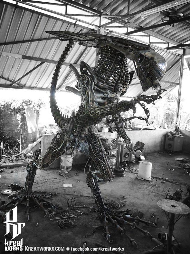 Художники из Таиланда создают великолепные скульптуры из металлолома
